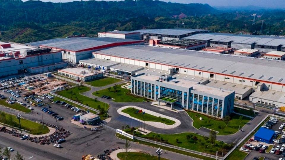# Overseas Factory Setup: 5 Key Employment Risks to Watch Closely